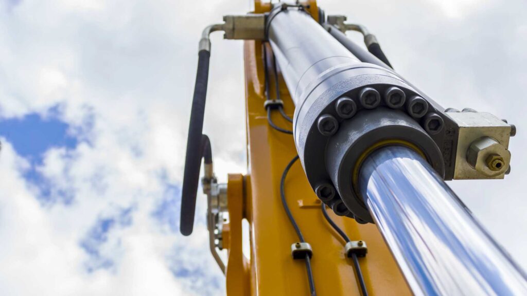 The Role of Hydraulic Systems in Heavy Machinery: A Deep Dive - Image 3